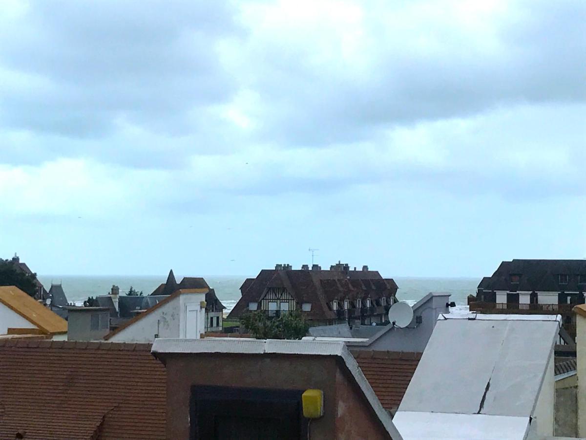 Appartement 3 Chambres Avec Roof Top A 5 Mn De La Plage Deauville Kültér fotó