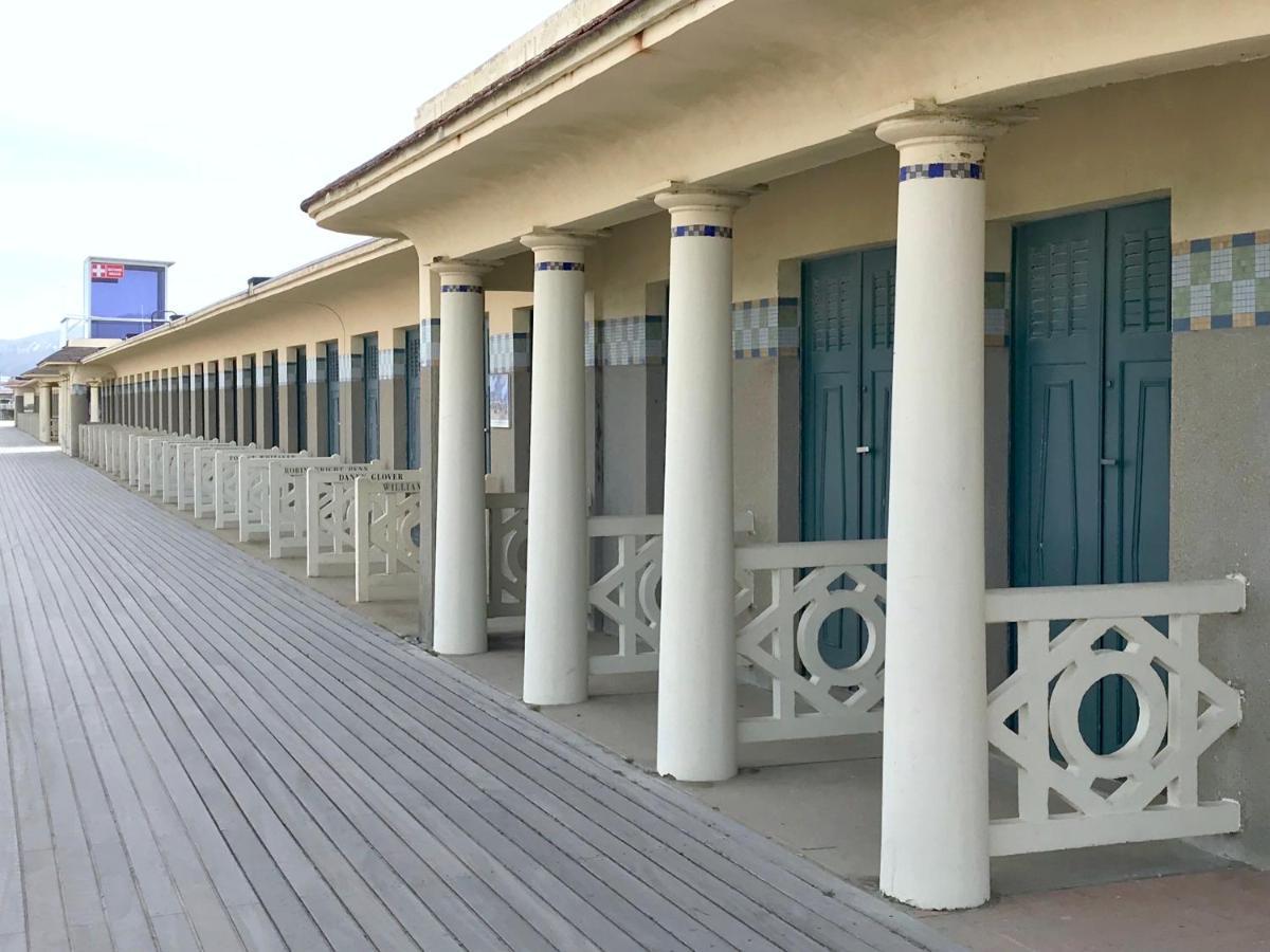 Appartement 3 Chambres Avec Roof Top A 5 Mn De La Plage Deauville Kültér fotó